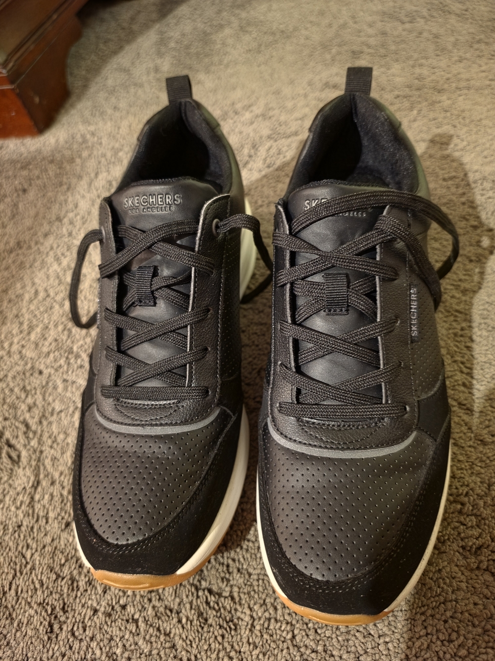 Skechers Women’s Size 11 Sneakers